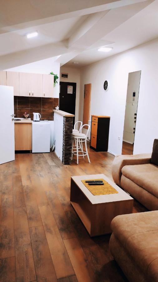 Oldtown Apartments - Marigold Group Novi Sad Ngoại thất bức ảnh